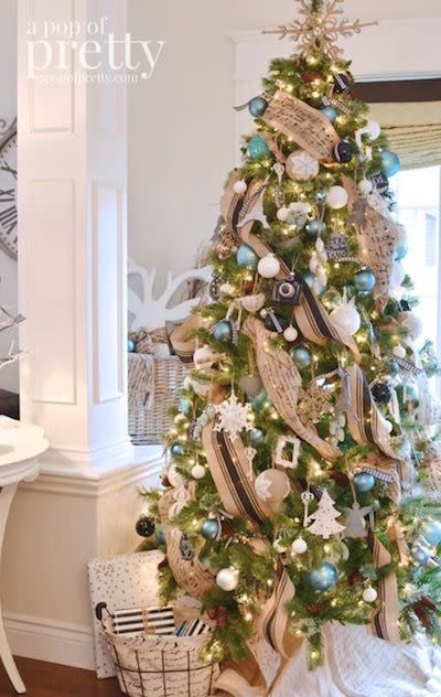 42) French-Inspired Christmas Decor