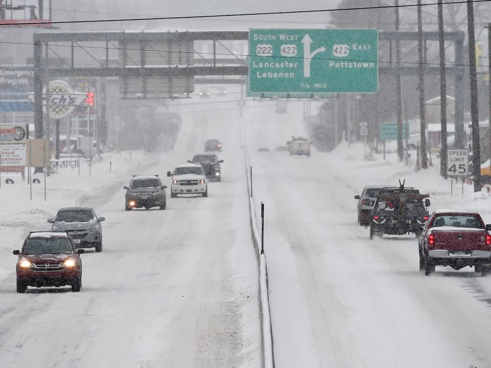 Nor'easter Hits Reading, Pennsylvania, With Heavy Snow