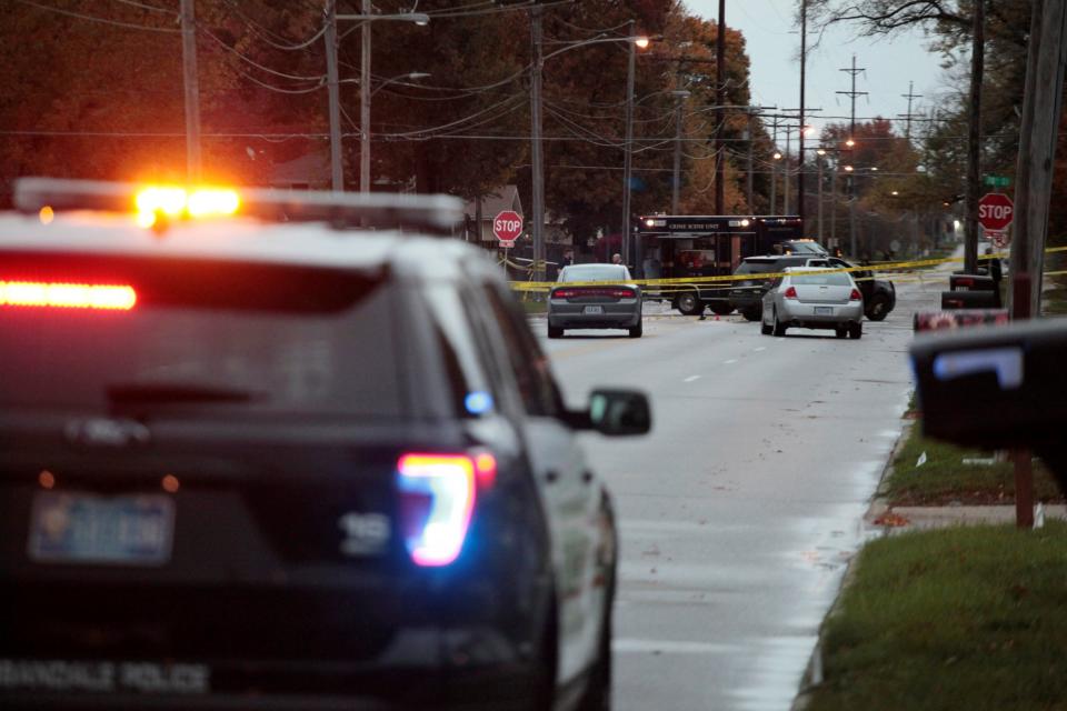 2 police officers fatally shot near Des Moines, Iowa531662_D1BEUKNHERAB_RTRMADP_3_USA-POLICE-IOWA