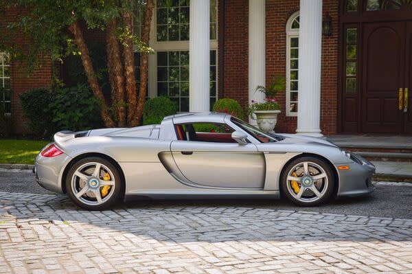 Perfect Porsche Carrera GT Trots Onto Stage For Auction