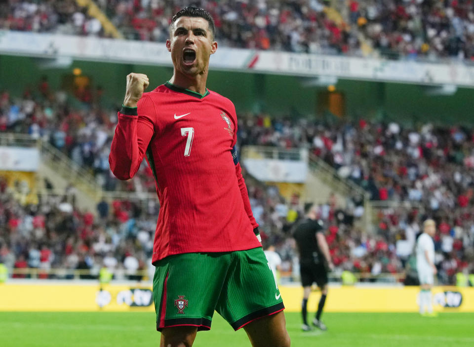 葡萄牙傳奇Cristiano Ronaldo將透過這次的賽事證明自己還能再戰。 (Photo by Gualter Fatia/Getty Images)