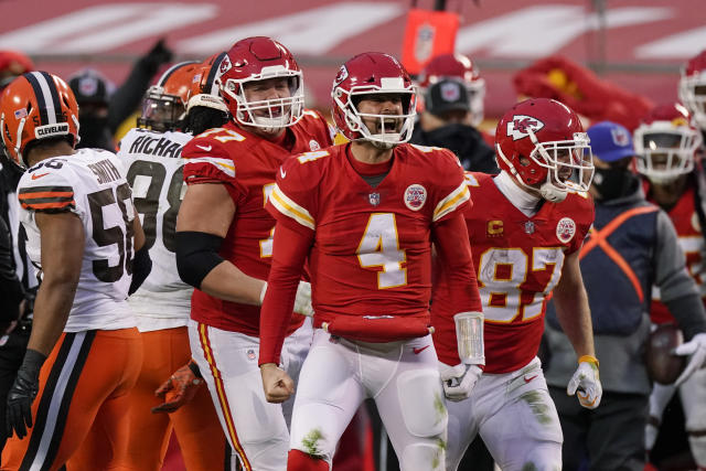 No Mahomes-Rodgers match-up drives down ticket prices for Packers-Chiefs  game