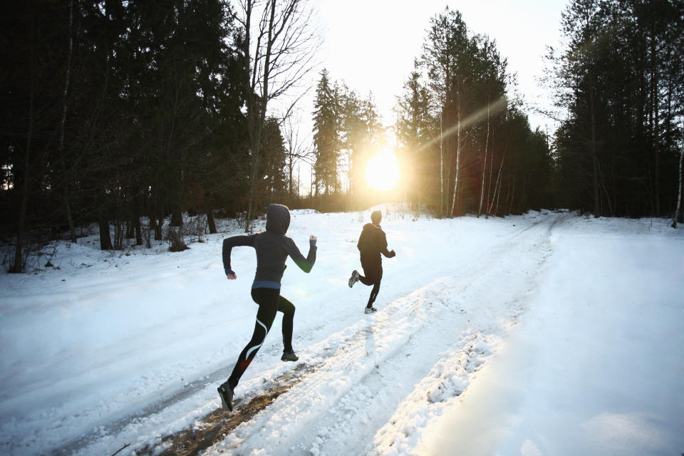 Im Winter muss es natürlich nicht immer die Joggingrunde durch die Kälte sein. (Bild: Getty Images)