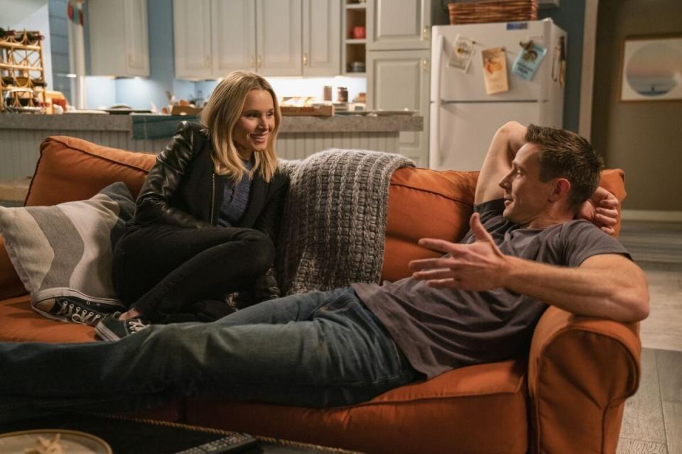 Kristen Bell and Jason Dohring in "Veronica Mars." (Photo: )