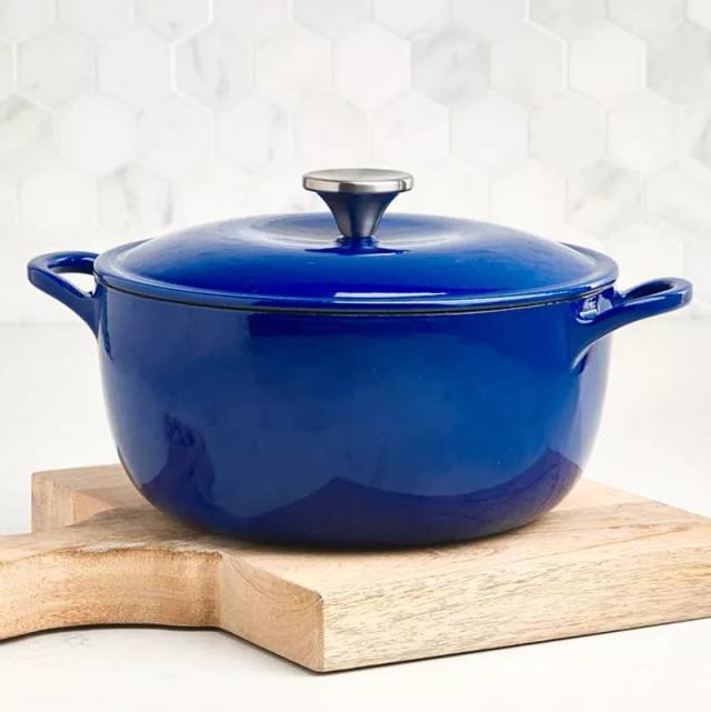 Le Creuset 3.5 Quart Enameled Cast Iron Round Dutch Oven - Macy's