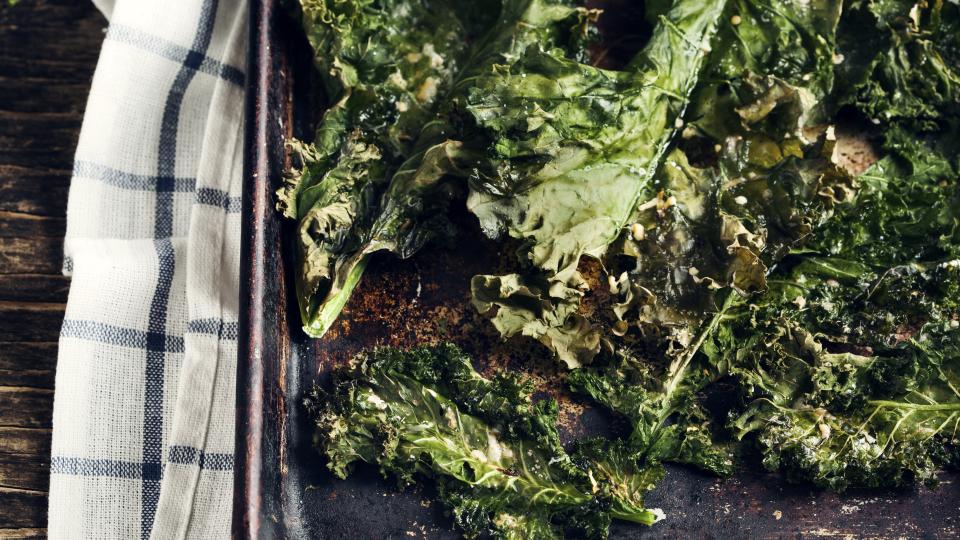 some roasted kale crisps