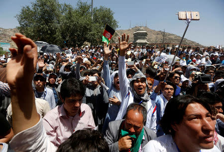 Demonstrators from Afghanistan's Hazara minority attend a protest in Kabul, Afghanistan July 23, 2016. REUTERS/Omar Sobhani