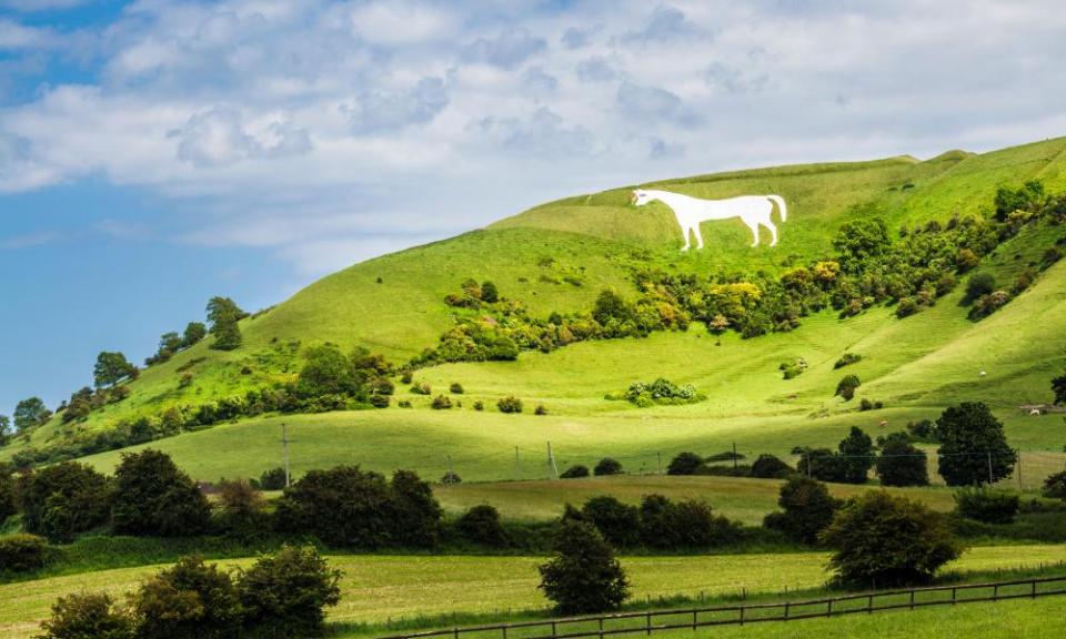 Ramble up to the Westbury White Horse: the Three Daggers, Wiltshire.