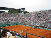 <b>Roland Garros (complejo deportivo)</b><br><br> Tamaño: 12,5 hectáreas (proyecto)<br> Proporción de Eurovegas: 60 veces su tamaño