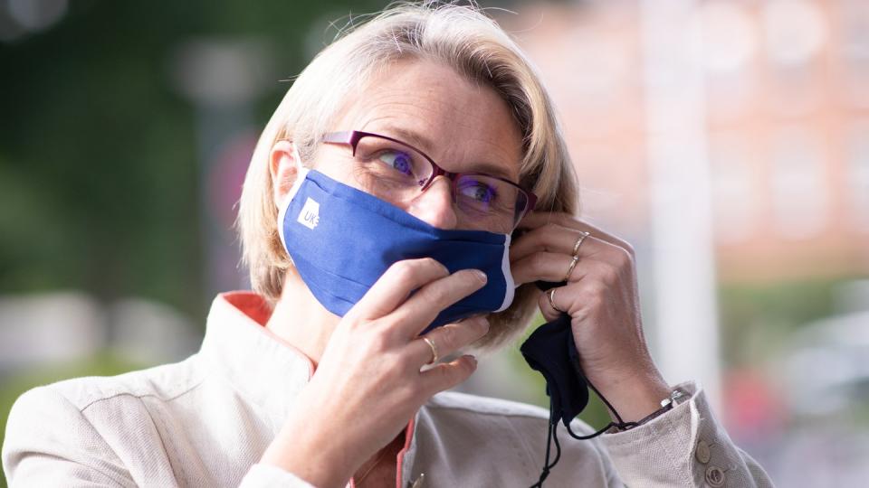 Bundesforschungsministerin Anja Karliczek möchte, dass jeder Deutsche, der es will, gegen das Coronavirus geimpft werden kann.