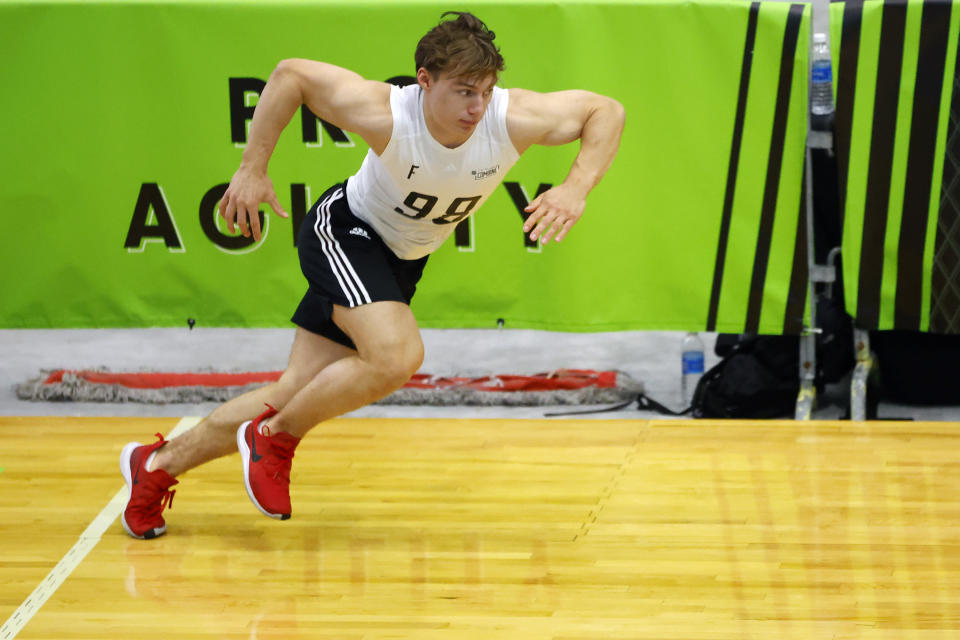 FILE - Connor Bedard runs the agility course during the NHL hockey combine June 10, 2023, in Buffalo, N.Y. Bedard, from British Columbia, is anticipated to be selected by the Chicago Blackhawks with the No. 1 pick in the NHL draft Wednesday, June 28, 2023. (AP Photo/Jeffrey T. Barnes, File)