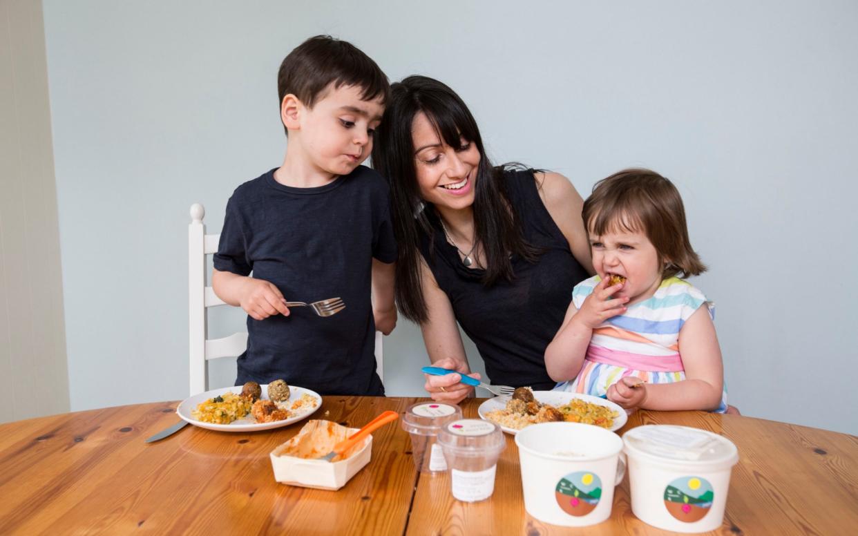 Rosa Silverman at the kitchen table with her four-year-old son and two-year-old daughter - Jeff Gilbert