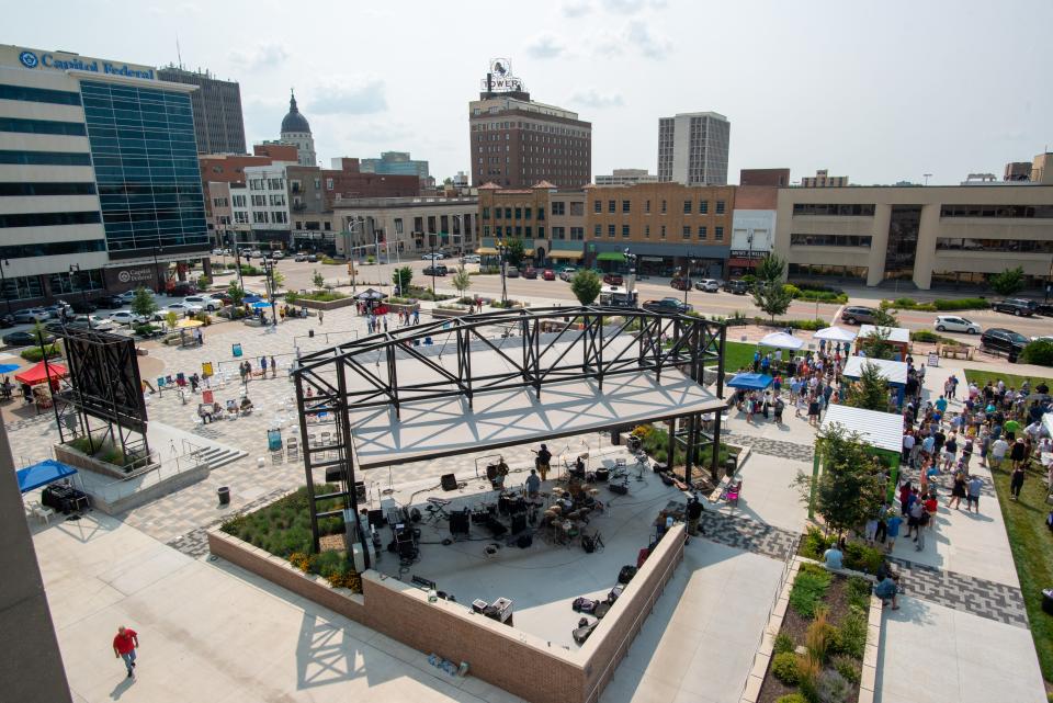 Evergy Plaza hosts several free fun events in Topeka for budget-conscious  tourists.
