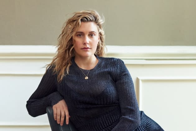 greta-gerwig-extras.jpg greta-gerwig-extras - Credit: Ellen Fedors for Rolling Stone