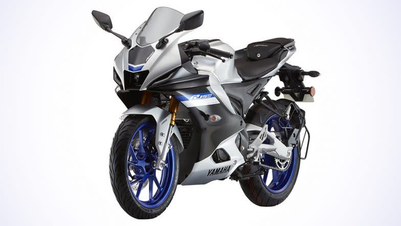 Yamaha R15M