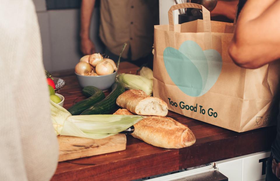 L’app Too Good To Go, fondata nel 2016 a Copenhagen, ha come mission quella di combattere gli sprechi alimentari