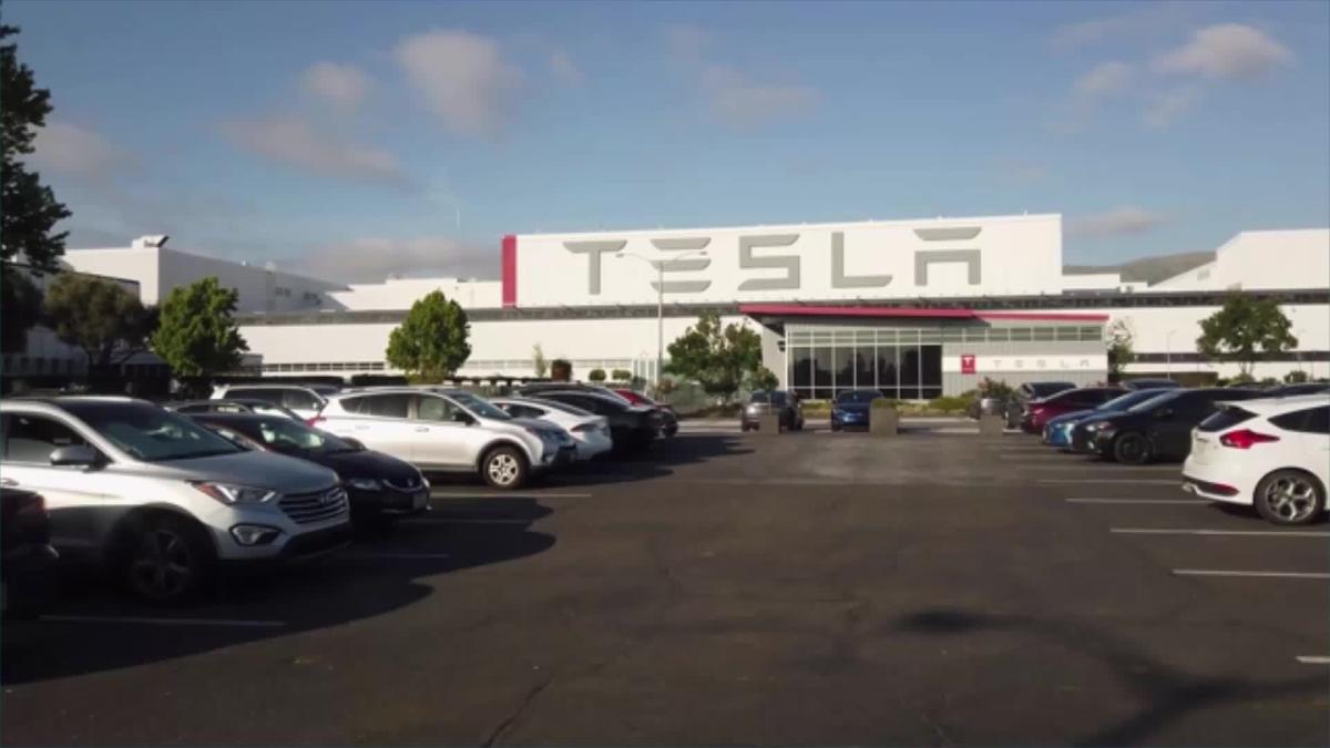 federal-tax-credit-for-tesla-drops-to-under-2-000