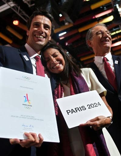 Paris, Los Angeles confirmed as Olympic hosts for 2024, 2028