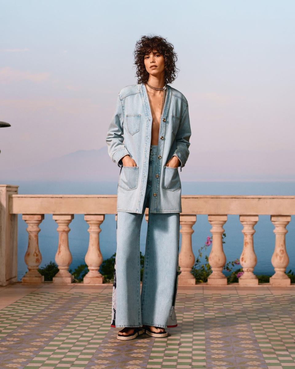 See Every Look From Chanel's Cruise 2021 Collection