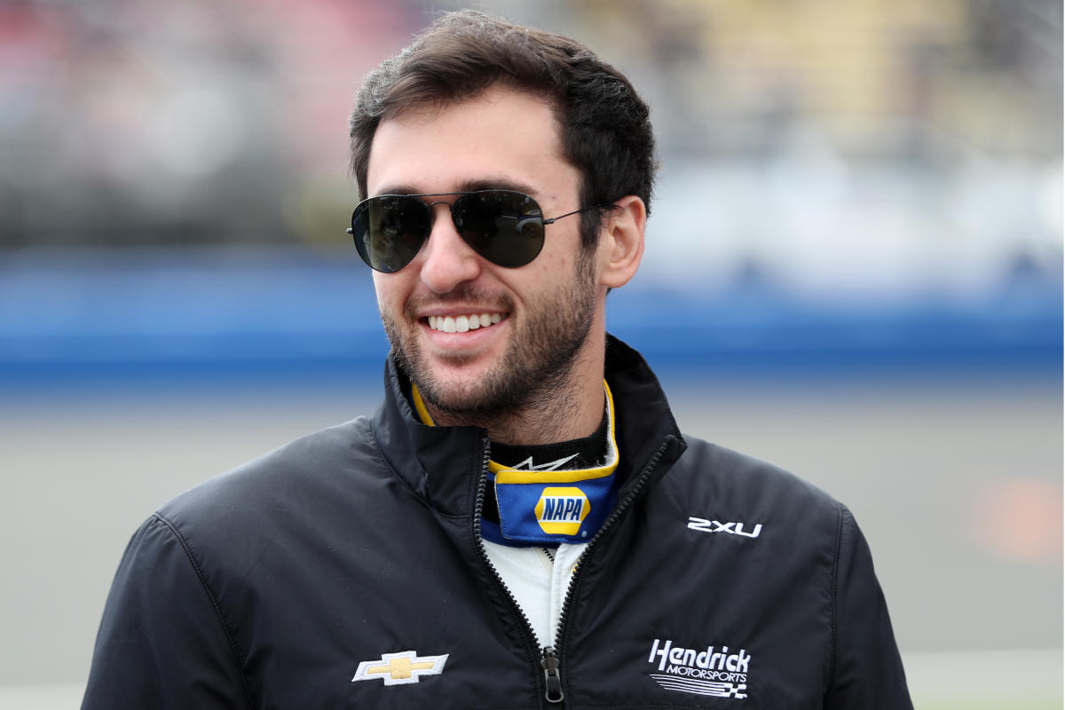 Chase Elliott vai perder a corrida de Las Vegas depois de sofrer uma lesão na perna durante o snowboard