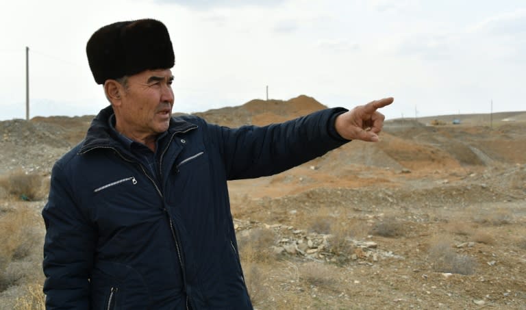Le fermier Erkin Karchiev à Soykechar, où est extrait de l'or, le 6 mars 2024 en Ouzbékistan (VYACHESLAV OSELEDKO)