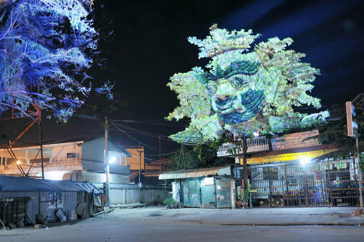 3D projections turn trees into divinities