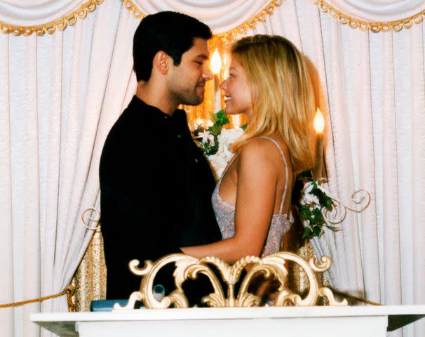 Courtesy Kelly Ripa Mark Consuelos and Kelly Ripa at their 1996 wedding