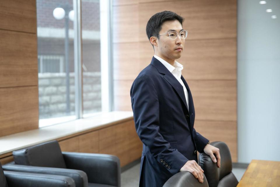 Chun Byeong-woo, a junior vice president who will one day inherit the company, in a meeting