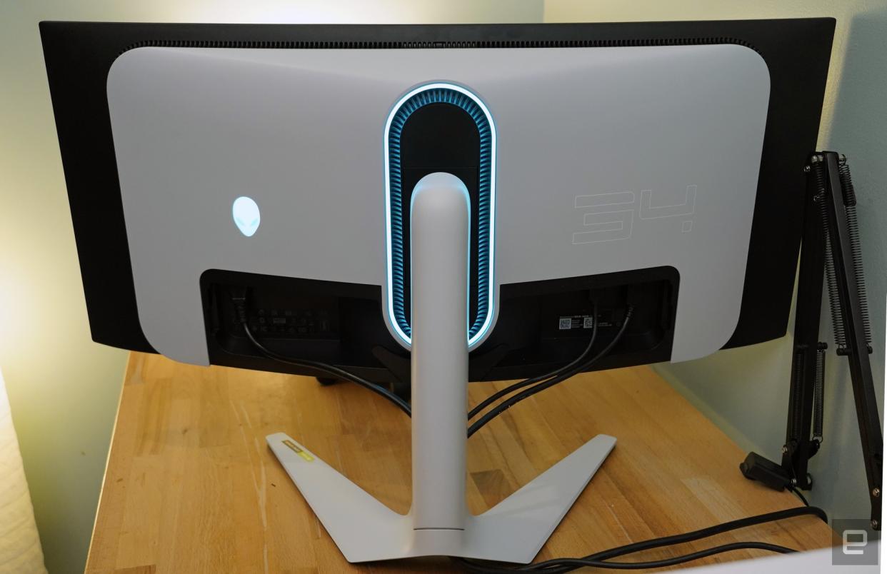 Alienware 34 Curved QD-OLED gaming monitor