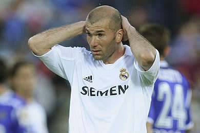 Zidane joined Real Madrid from Juventus back in 2001 for what was a record fee at the time. He won a Champions League title in 2002 and had La Liga success in his 5-year stint at the club.