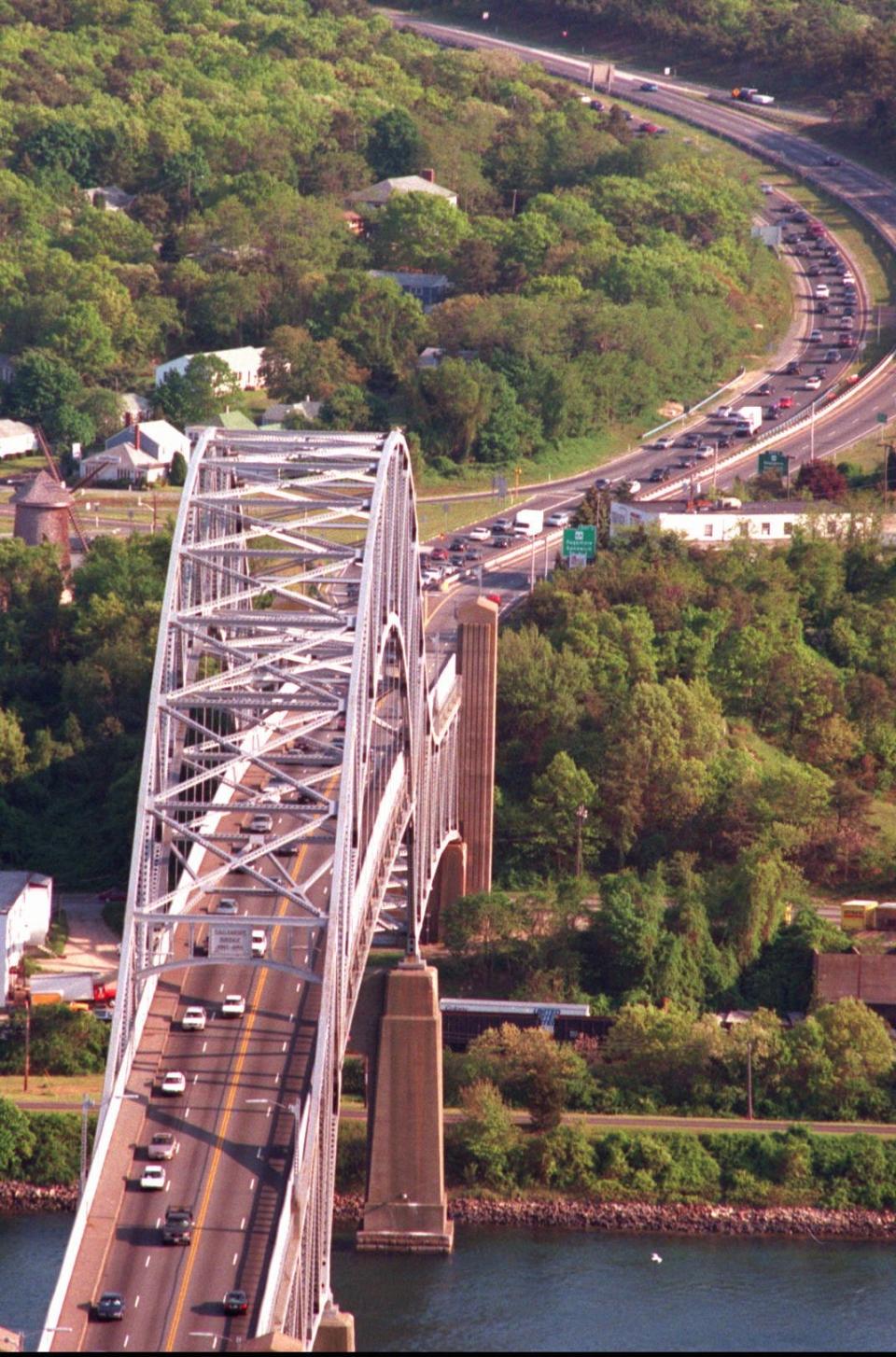 Memorial Day traffic leaving Cape Cod on the Sagamore Bridge.