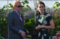 <p>Who would have thought even Kate Middleton abides by the five second rule? She samples a tomato that had briefly fallen to the ground during a visit to London's Chelsea Flower Show. <br></p>