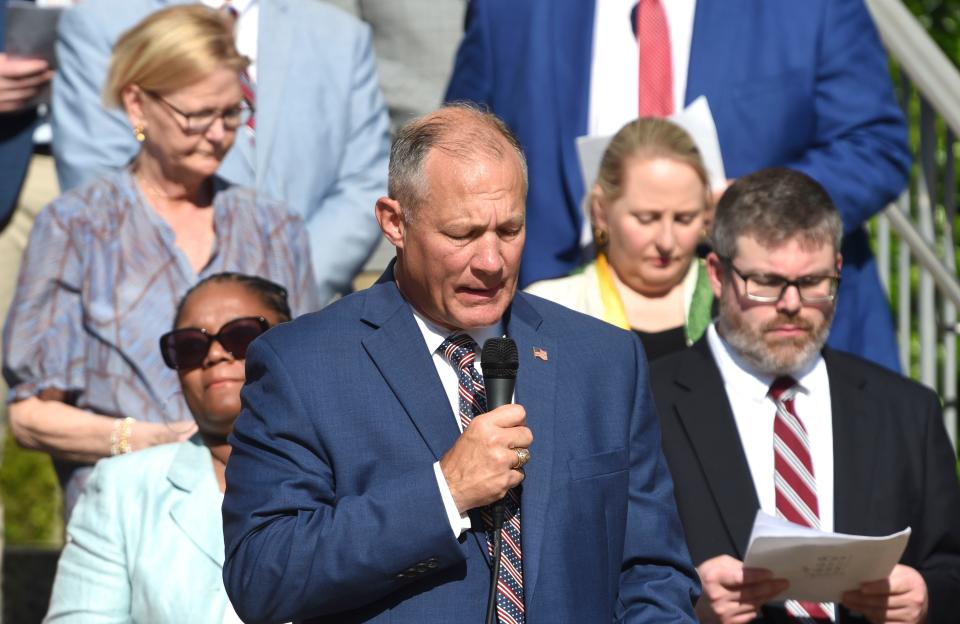 District Attorney Hays Webb joins members of the Tuscaloosa County Bar Association to read the Declaration of Independence on the Tuscaloosa County Courthouse steps July 2, 2024 as a part of the nation’s Independence Day celebration.