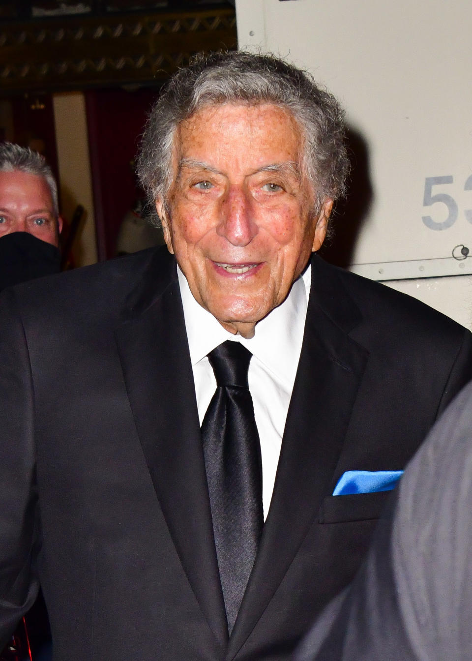 Tony Bennett leaves Radio City Music Hall