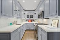 <p>Gorgeous robin's egg blue cabinets and white countertops elevate the kitchen of <a href="https://www.elledecor.com/design-decorate/house-interiors/g25359556/wilhelmina-ceo-bill-wackermann-home-tour/" rel="nofollow noopener" target="_blank" data-ylk="slk:Bill Wackermann;elm:context_link;itc:0;sec:content-canvas" class="link ">Bill Wackermann</a>, CEO of Wilhelmina Models. <br></p>