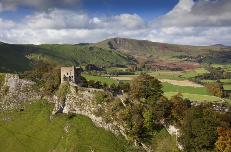 Castillo de Peveril en Castleton, Derbyshire (Getty Images/iStockphoto)