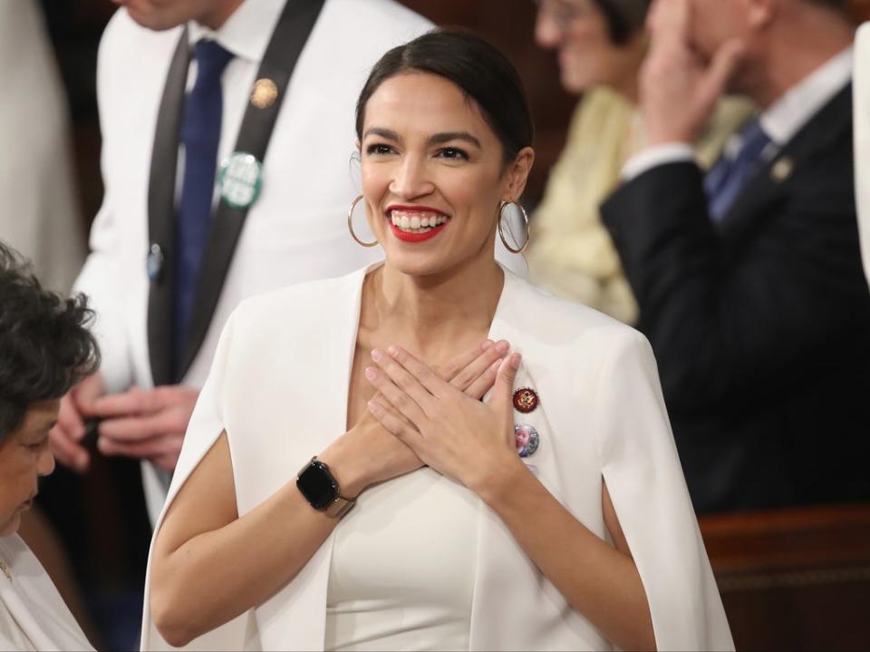 AOC confirma que está comprometida (Getty Images)