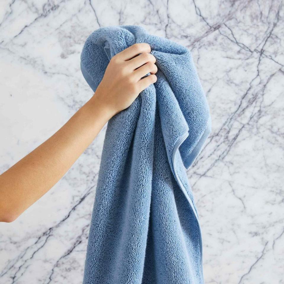 27) Super-Plush Bath Towels