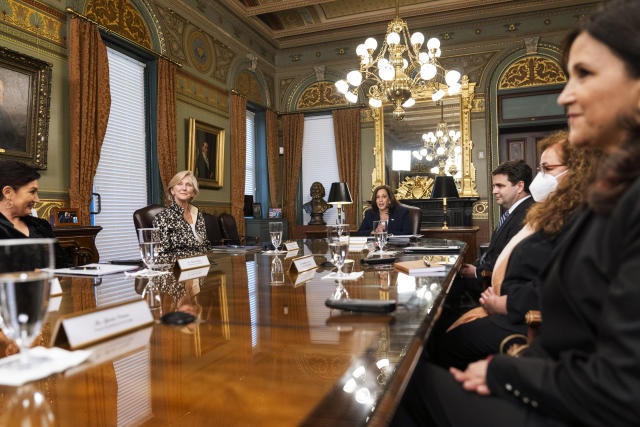 VP Harris meets with Guatemalan justice leaders before visit