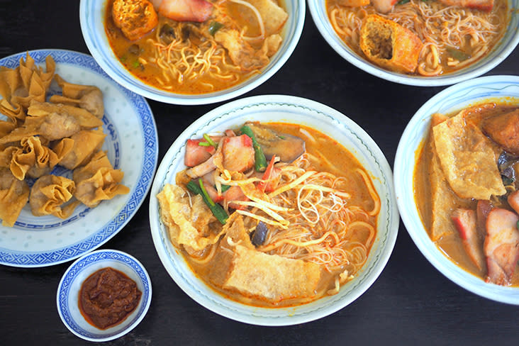 The curry 'laksa' is well balanced with 'santan' and spices and it is fragrant with lemongrass, making it easy to slurp down the whole bowl — Pictures by Lee Khang Yi