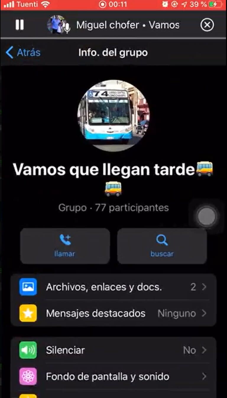 "Vamos que llegan tarde", el grupo de WhatsApp del chofer del colectivo 74 (Foto: Captura de video)