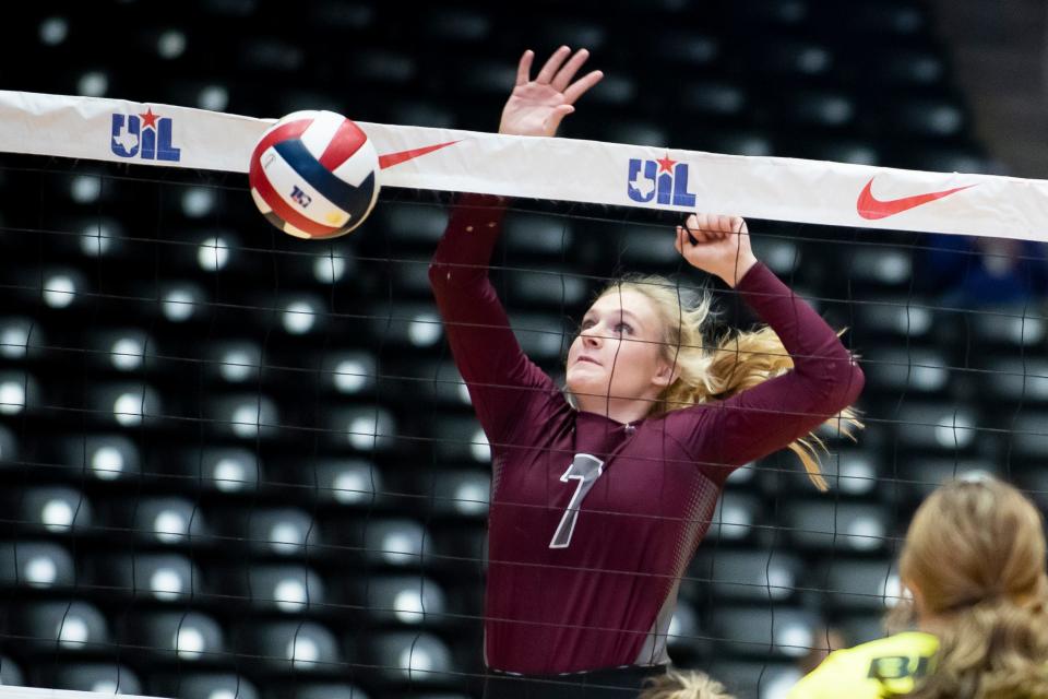 Klondike's Bella Stevens (7) hits the ball over the net during the UIL 1A Semifinal game between Klondike and Blum at the Curtis Culwell Center in Garland on Wednesday, Nov. 16, 2022.