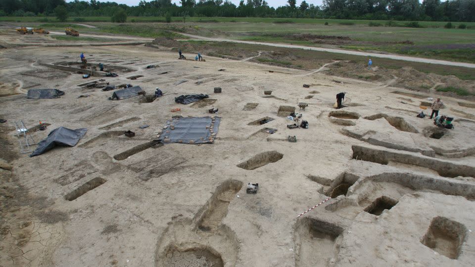 Excavations of an Avar cemetery in Rákóczifalva, Hungary, took place in 2006. - Institute of Archaeological Sciences/Eötvös Loránd Múzeum University