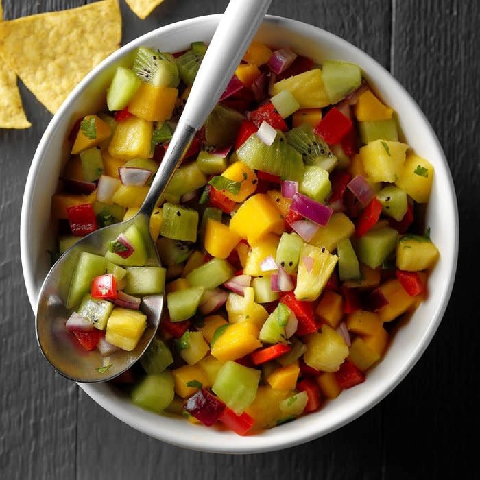 Fresh Fruit Salsa Exps Jmz18 25207 B03 01 3b 6