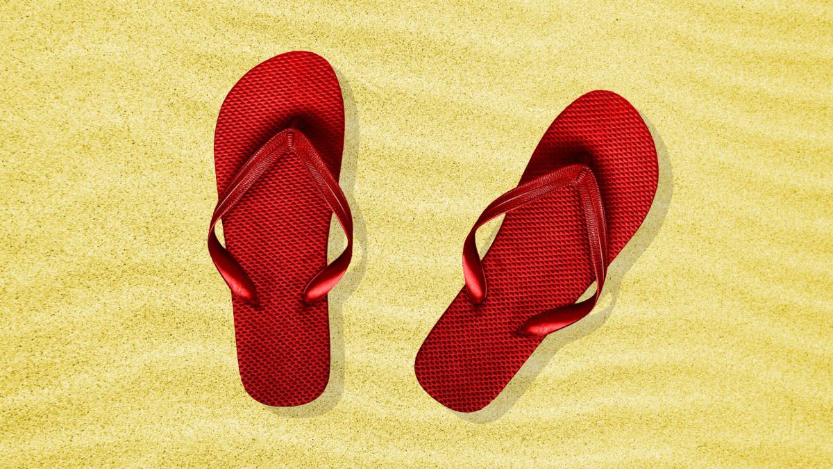 7 Types of Summer Shoes You Should Never Wear