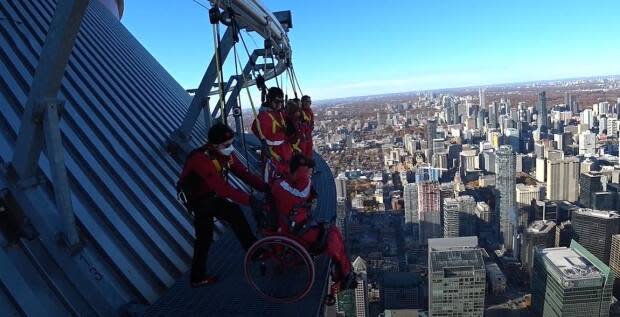 TourCNTower/YouTube