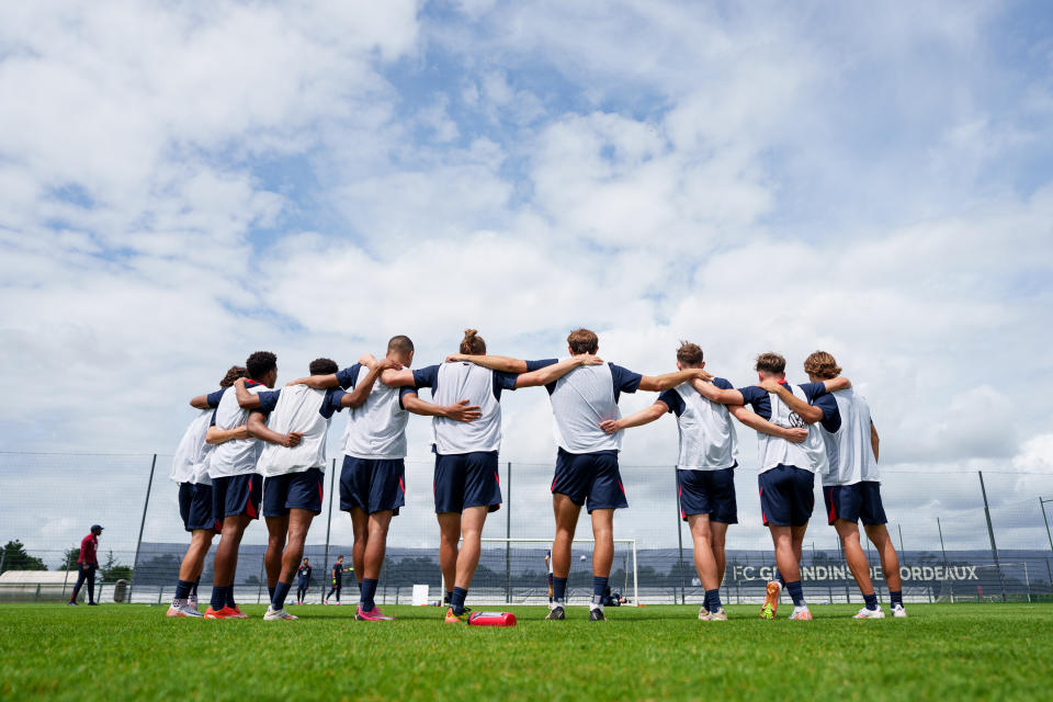 BORDEAUX, FRANCE - JULY 16: Players stand together while taking penalty kicks during USMNT U23 training on July 16, 2024 in Bordeaux, France. (Photo by Andrea Vilchez/ISI/Getty Images)