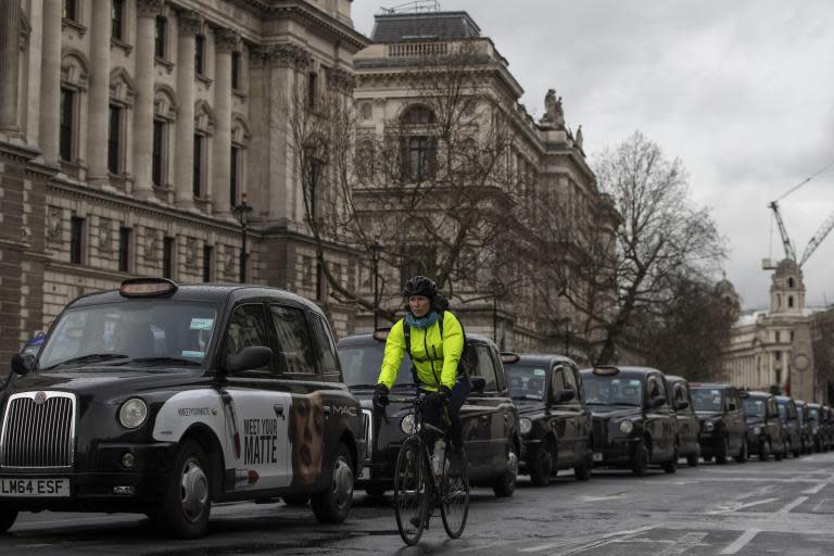 London cyclists should avoid pollution on busy roads by opting for a quieter commute home, scientists warn