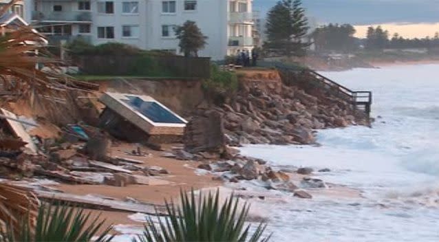 Ms Silk's neighbour's swimming pool was dragged from the garden towards the ocean. Photo: 7 News