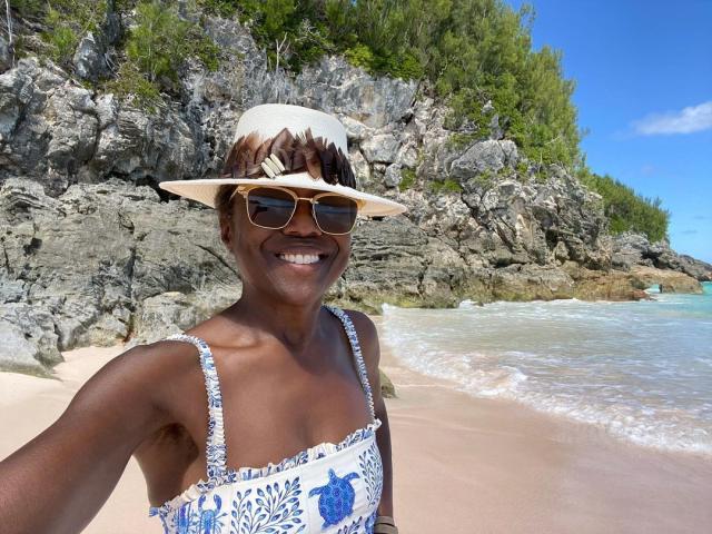 Deborah Roberts Posts New Swimsuit Instagram From Trip With Husband and  'Today' Star Al Roker